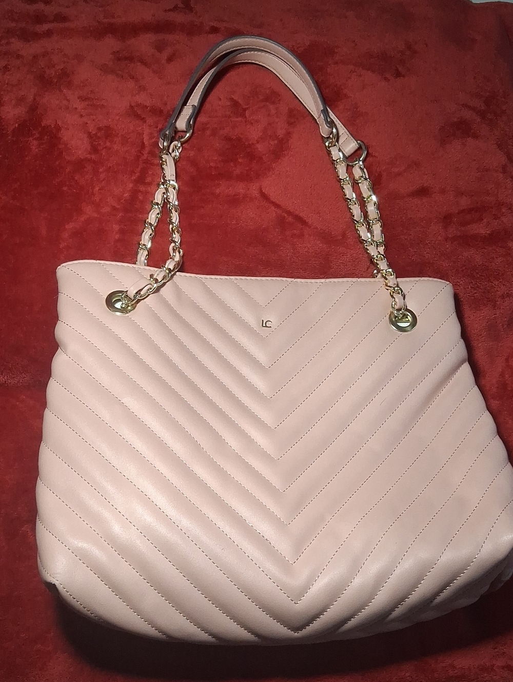 Liz Claiborne Blush Quilted Chevron Tote with Gold Chain Handles